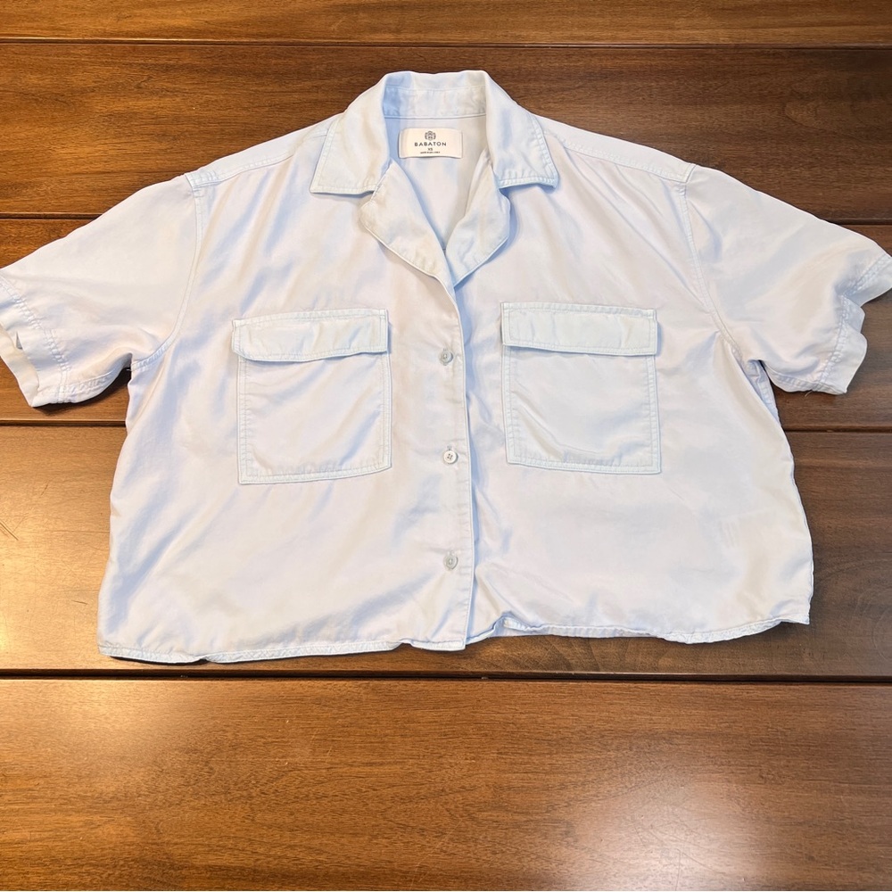 Aritzia Babaton Dottie Light Blue Short Sleeve Button-Up Cropped Shirt XS‎